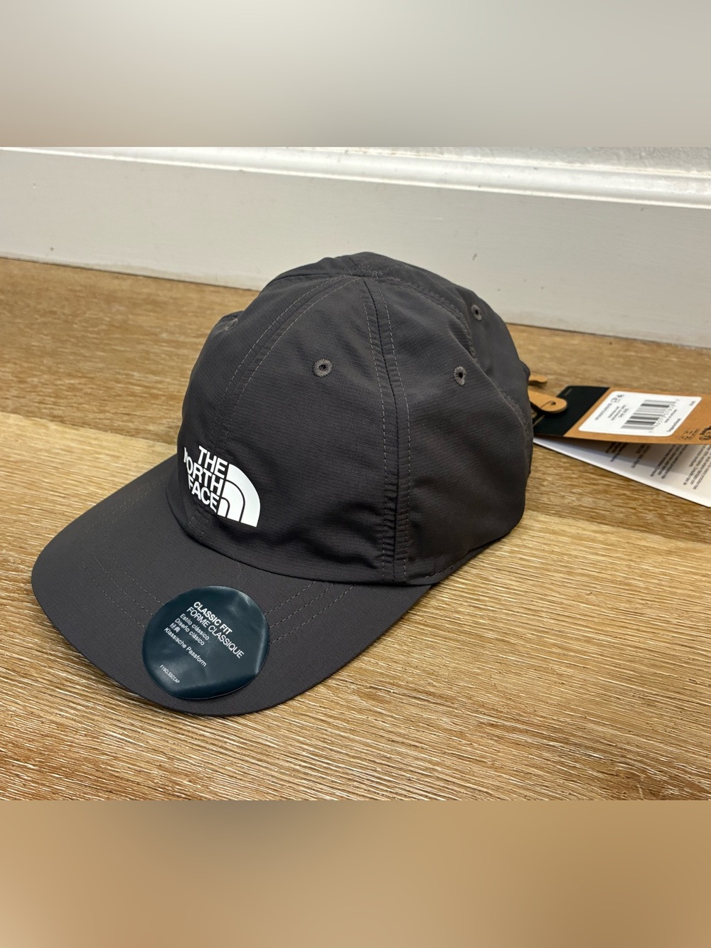 The North Face Horizon Gray Hat Classic Fit Design Unisex 100% Authentic (New) - Picture 2 of 12